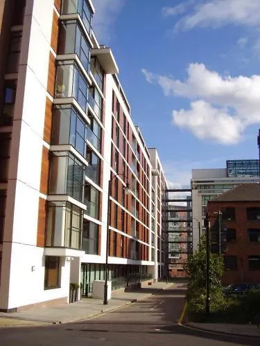 Treehouse Apartments At Jordan Street